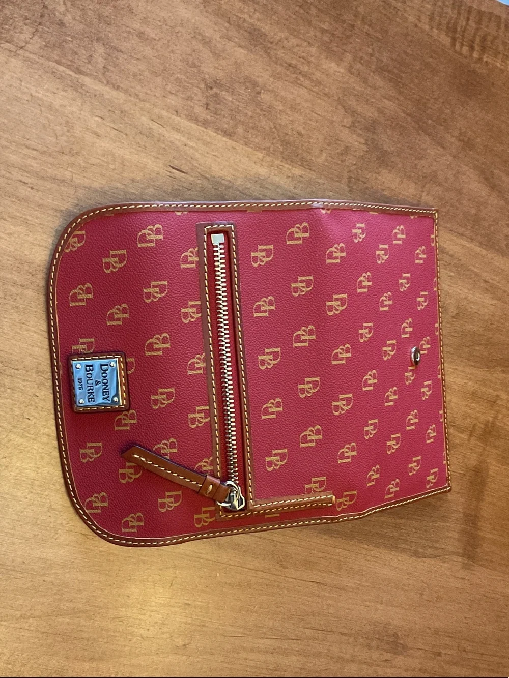 Dooney & Bourke Red Gretta Drawstring Bucket Shoulder Bag with wallet - Picture 16 of 16